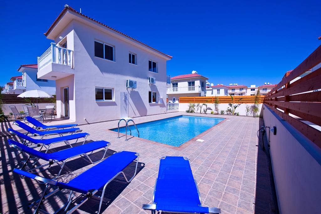 Villa Agnes Айя Напа Екстериор снимка